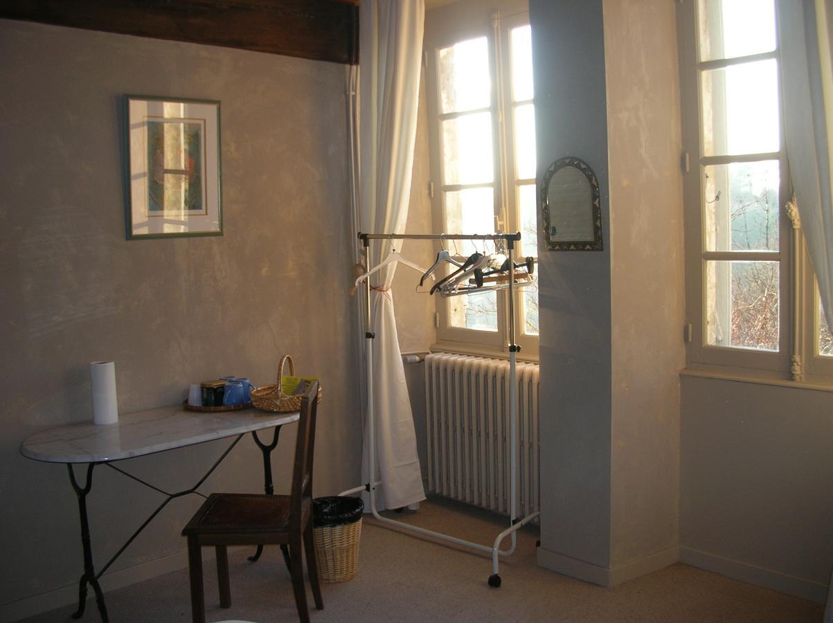 B&B Les Remparts Vouvant Chambre photo